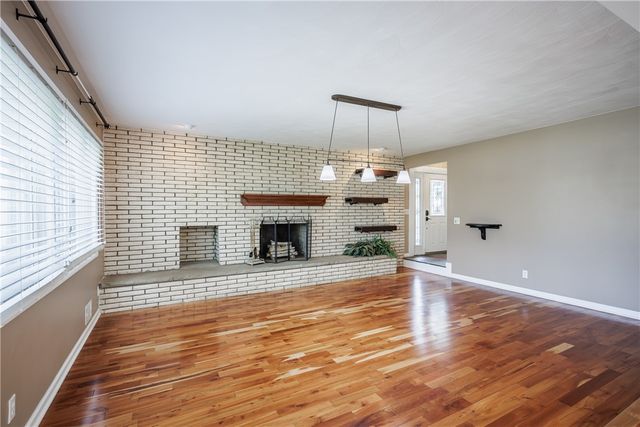 399 Salt Rd, Webster, NY 14580