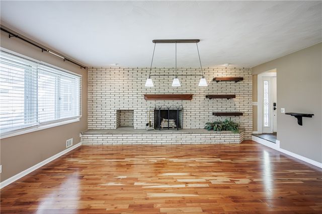 399 Salt Rd, Webster, NY 14580