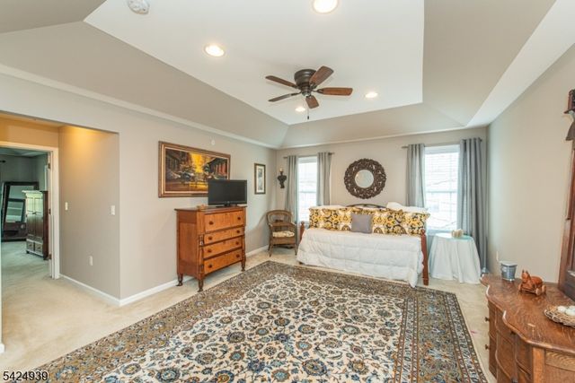 37 Mc Nish Way, West Caldwell Twp., NJ 07006