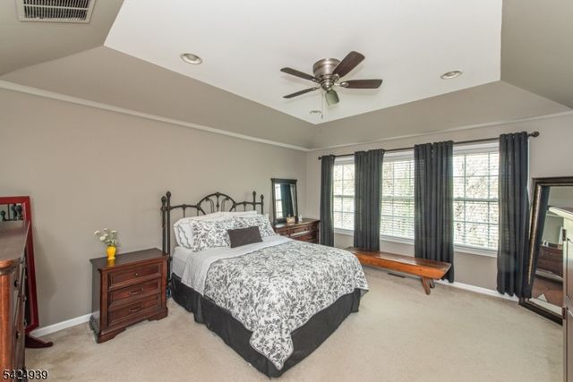 37 Mc Nish Way, West Caldwell Twp., NJ 07006