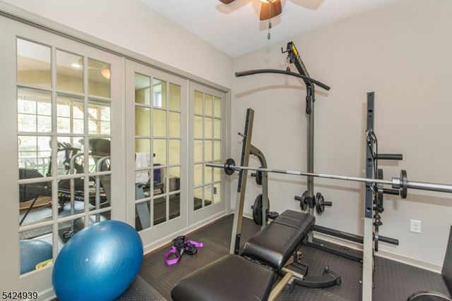 37 Mc Nish Way, West Caldwell Twp., NJ 07006