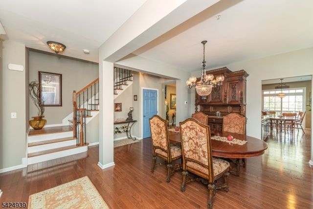 37 Mc Nish Way, West Caldwell Twp., NJ 07006