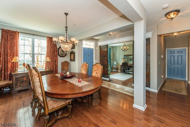 37 Mc Nish Way, West Caldwell Twp., NJ 07006