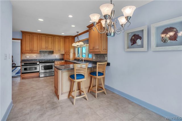 5133 East River Road, Grand Island, NY 14072
