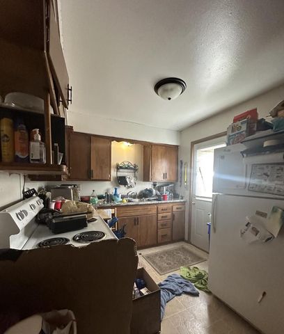 3021 Wanda AVENUE, Milwaukee, WI 53221