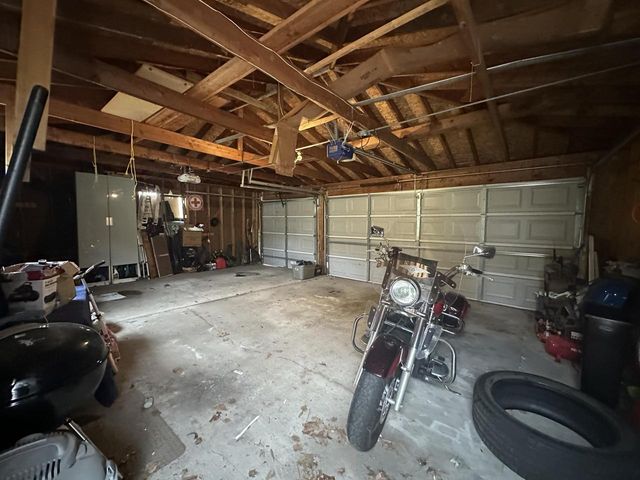 3021 Wanda AVENUE, Milwaukee, WI 53221