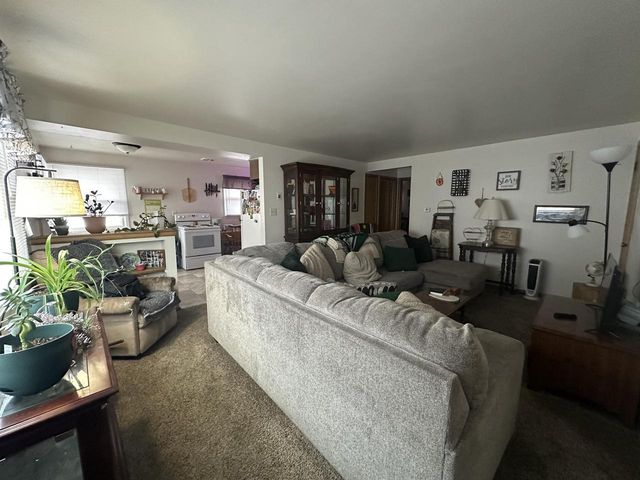 3021 Wanda AVENUE, Milwaukee, WI 53221