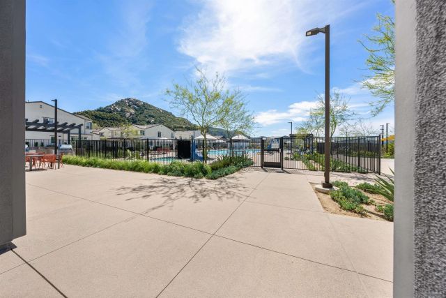 35164 Grove Trail, Fallbrook, CA 92028