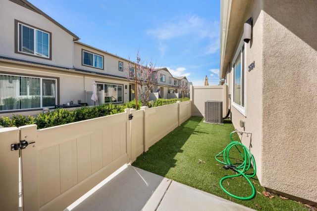 35164 Grove Trail, Fallbrook, CA 92028