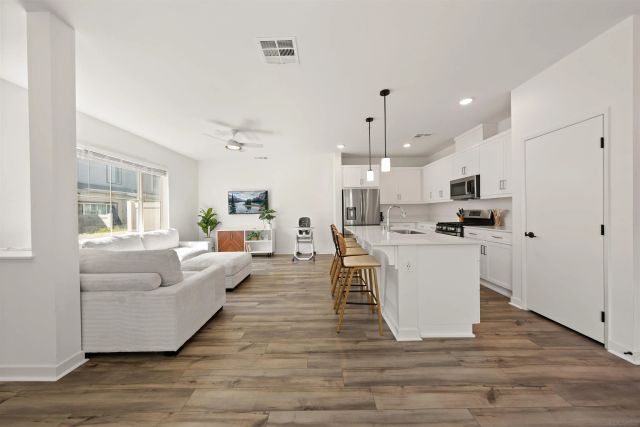 35164 Grove Trail, Fallbrook, CA 92028