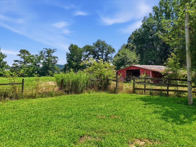 2879 E Broomtown Road, Lafayette, GA 30728