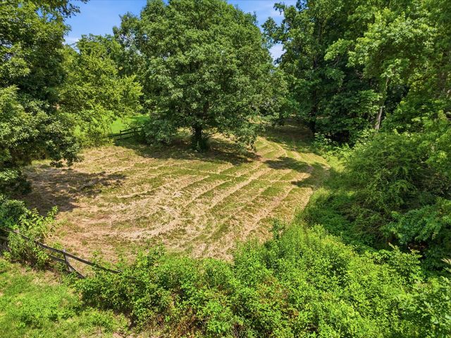 2879 E Broomtown Road, Lafayette, GA 30728