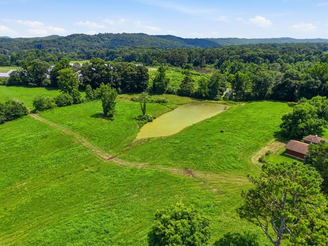 2879 E Broomtown Road, Lafayette, GA 30728