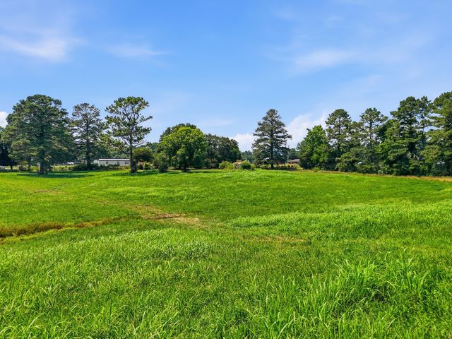 2879 E Broomtown Road, Lafayette, GA 30728