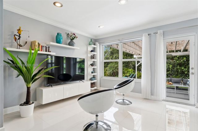 685 NE 50th Ter, Miami, FL 33137