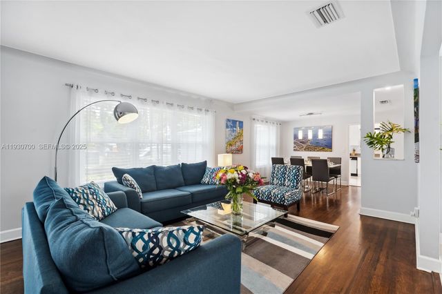 685 NE 50th Ter, Miami, FL 33137