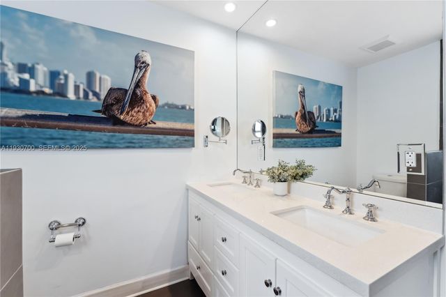 685 NE 50th Ter, Miami, FL 33137