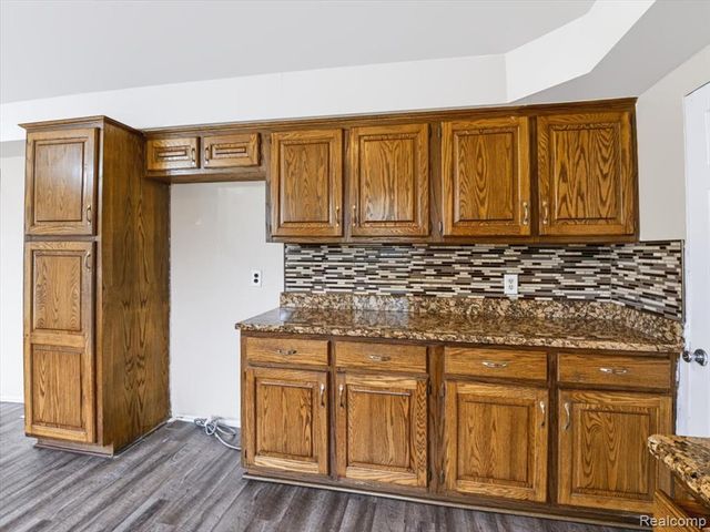 4146 Augustine Drive, Sterling Heights, MI 48310