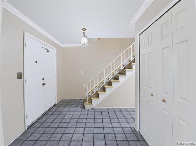 4146 Augustine Drive, Sterling Heights, MI 48310