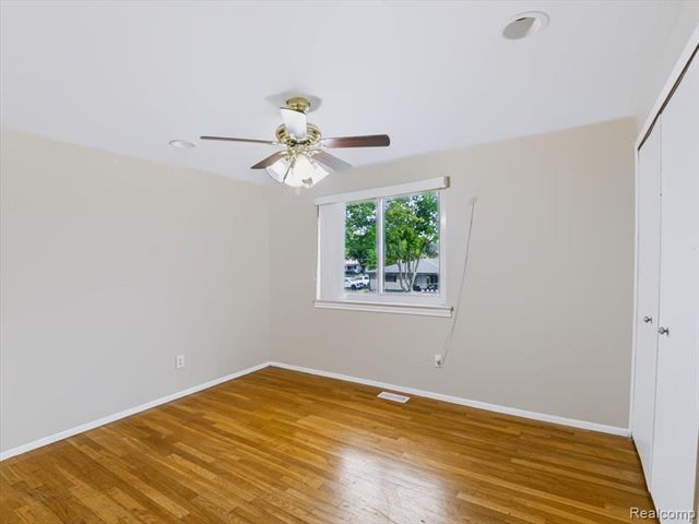 4146 Augustine Drive, Sterling Heights, MI 48310