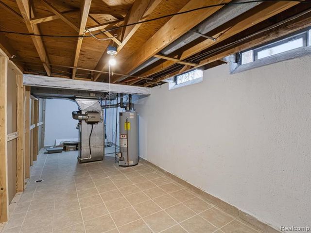 4146 Augustine Drive, Sterling Heights, MI 48310