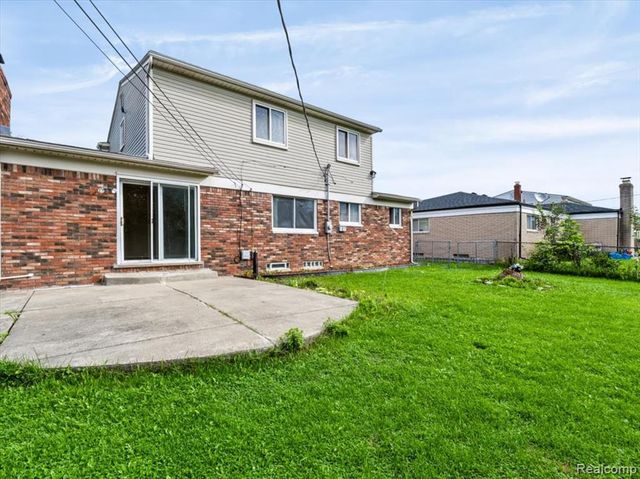 4146 Augustine Drive, Sterling Heights, MI 48310