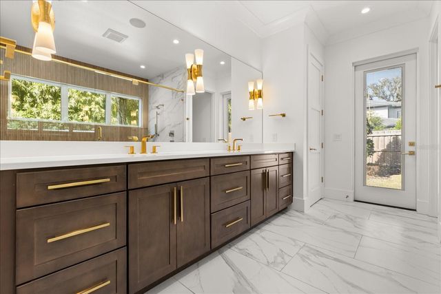 151 OAKWOOD WAY, Winter Park, FL 32789