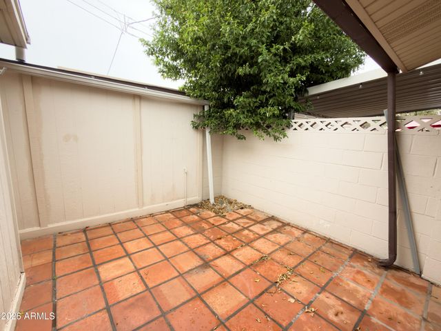 8449 E MONTEBELLO Avenue, Scottsdale, AZ 85250