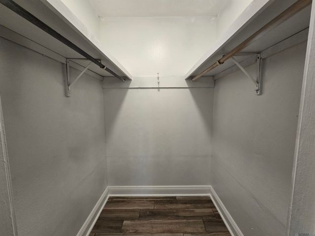 3966 Pensacola Dr, Baton Rouge, LA 70814