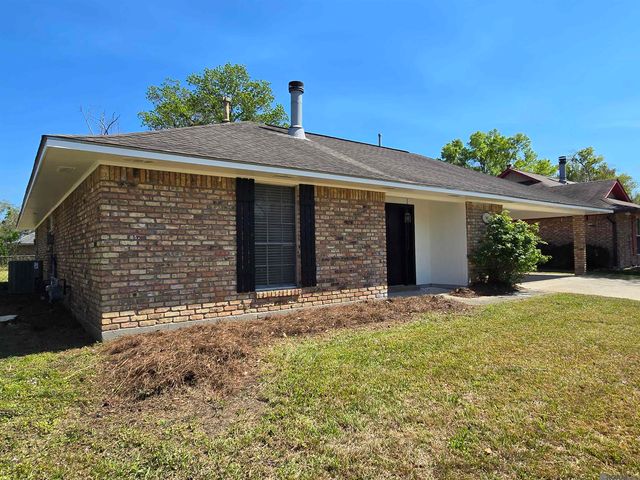 3966 Pensacola Dr, Baton Rouge, LA 70814