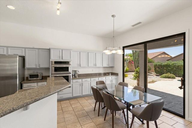4211 E Kirkland Road, Phoenix, AZ 85050