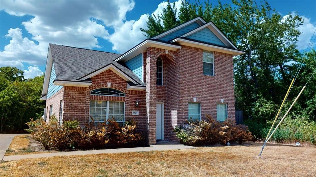 1623 Park Place, College Station, TX 77840