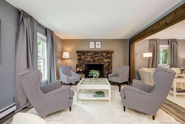 18 Tunnel Road, Roxbury, CT 06783