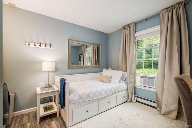 18 Tunnel Road, Roxbury, CT 06783