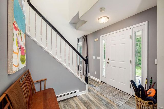 18 Tunnel Road, Roxbury, CT 06783