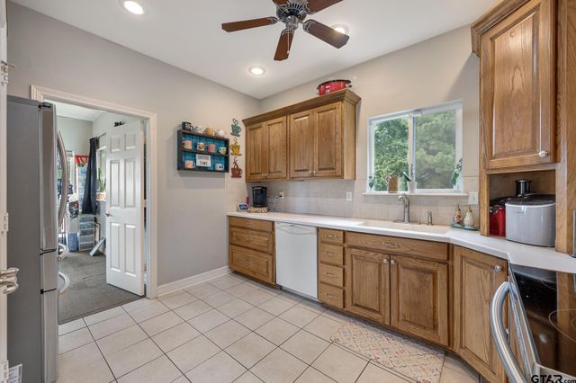16783 CR 2143, Troup, TX 75789