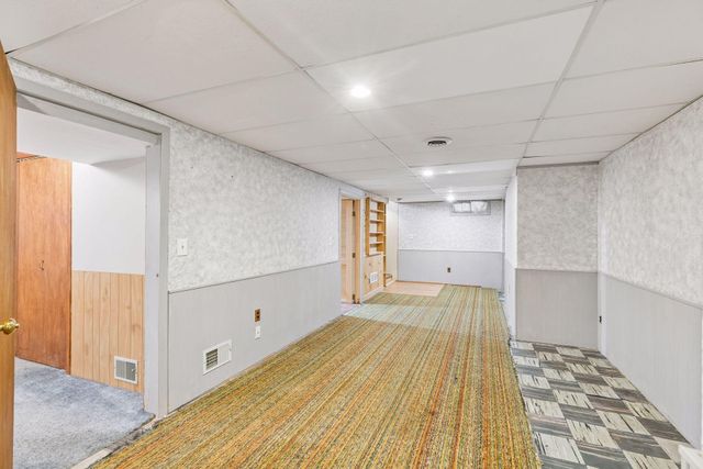 1923 Cottage Avenue E, Saint Paul, MN 55119