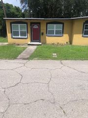 812 MENENDEZ COURT, Orlando, FL 32801