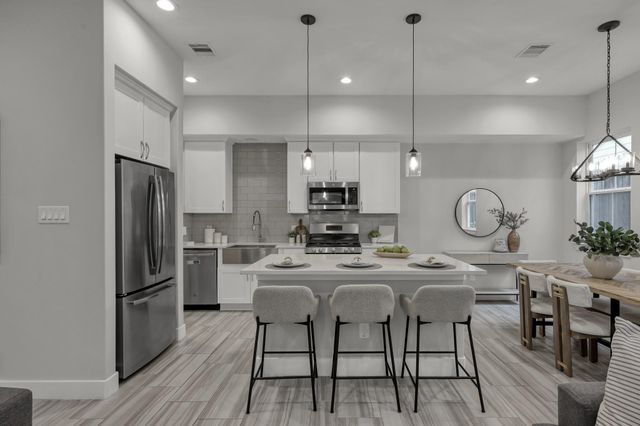 414 N Live Oak Street A, Houston, TX 77003
