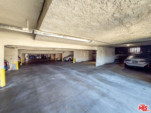 919 N Inglewood Avenue 17, Inglewood, CA 90302