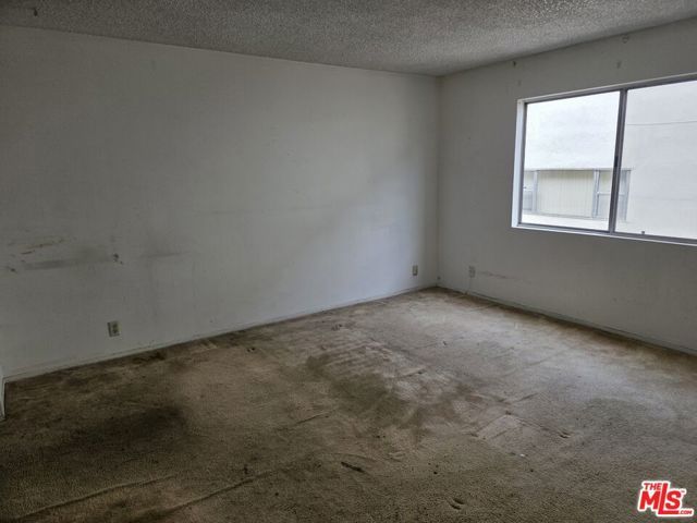 919 N Inglewood Avenue 17, Inglewood, CA 90302