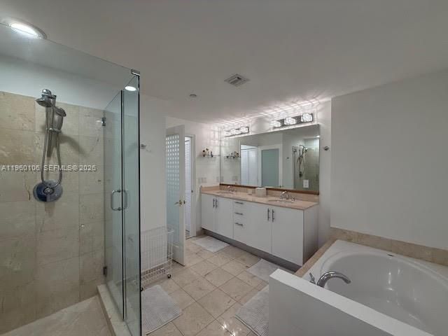 3330 NE 190th Street 1815, Aventura, FL 33180