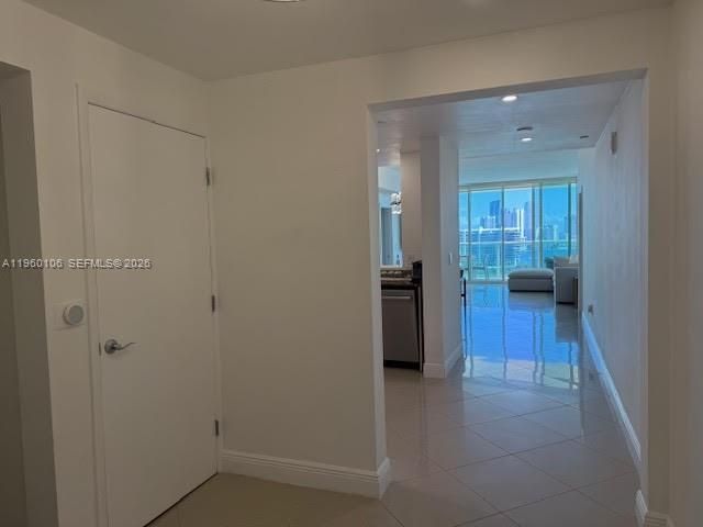 3330 NE 190th Street 1815, Aventura, FL 33180