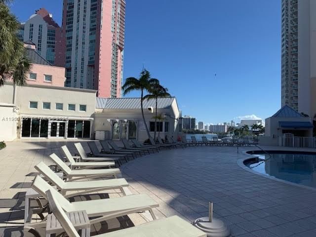3330 NE 190th Street 1815, Aventura, FL 33180