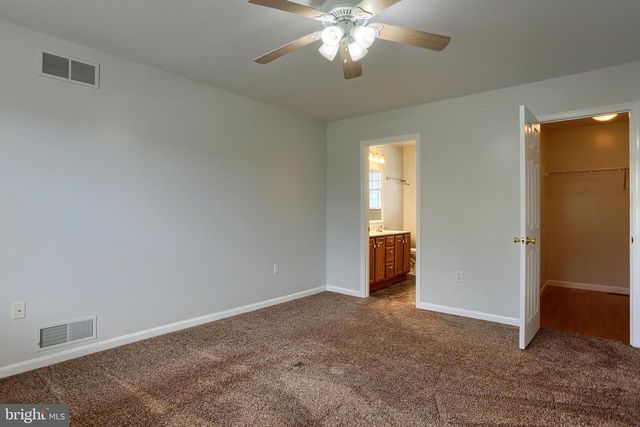 6207 CHATHAM GLENN WAY, Harrisburg, PA 17111
