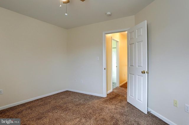 6207 CHATHAM GLENN WAY, Harrisburg, PA 17111