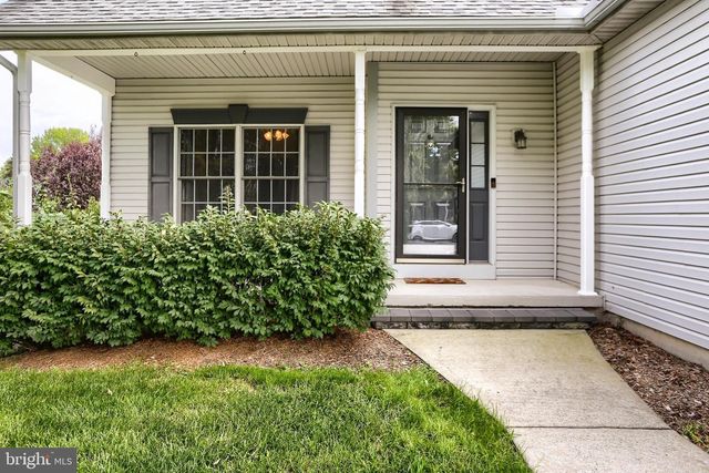 6207 CHATHAM GLENN WAY, Harrisburg, PA 17111
