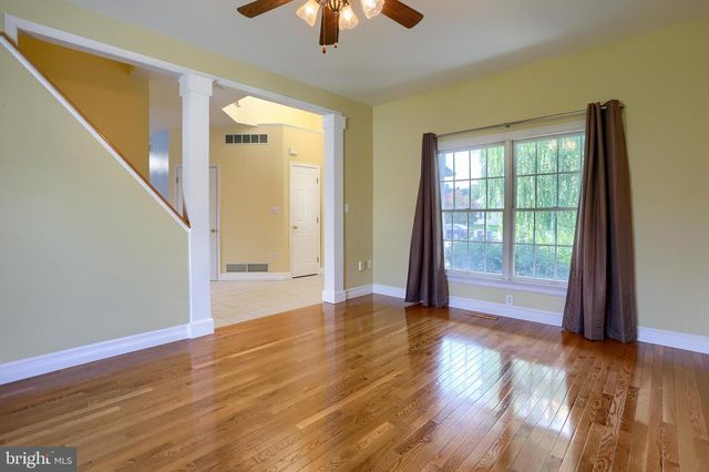 6207 CHATHAM GLENN WAY, Harrisburg, PA 17111
