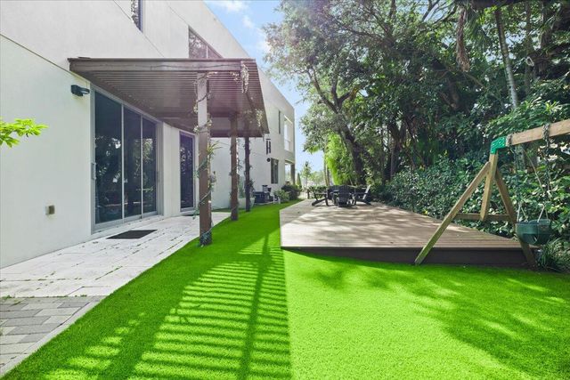 1304 SW 9th Street, Fort Lauderdale, FL 33312