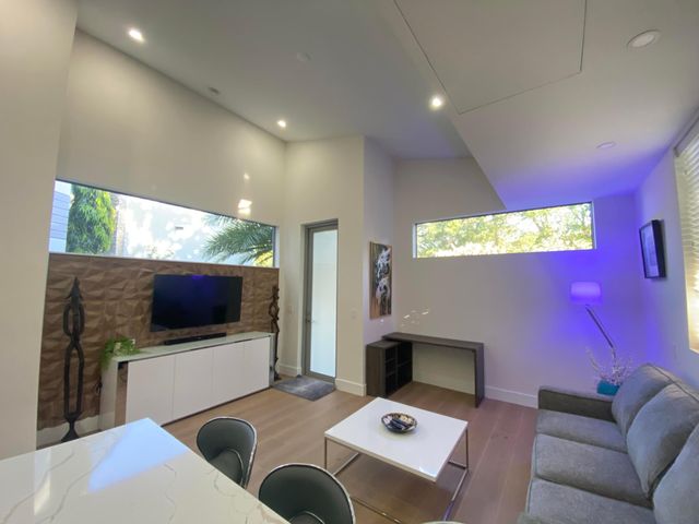 1304 SW 9th Street, Fort Lauderdale, FL 33312